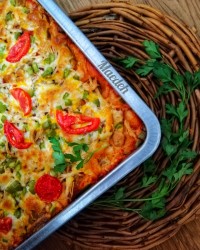 پیتزا مرغ و قارچ (کاری)