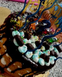 کیک تولد عریان شلوق