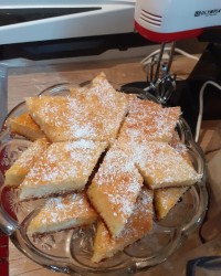 کیک شربتی (باقلوا)