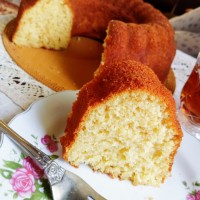 کیک اسفنجی (۴تخم مرغی)