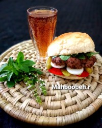 ساندویچ همبرگر