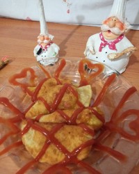 اینم پیراشکی گوشت من جاتون خالی