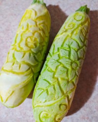 حکاکی روی کدو سبز