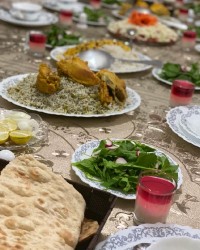 اینم شام امشبمون