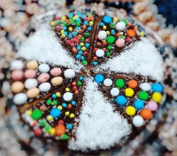 کیک وانیلی با رویه گاناش