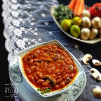 خوراک لوبیا با قارچ