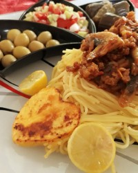 ماکارونی با قارچ وگوشت