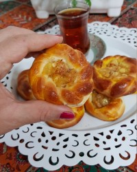 نان سیب گردو و دارچین ورق بزنین
