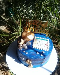 کیک کهکشانی سفارشی ببخشید عزیزان که نمیتونم جواب کامنت هاتون رو بدم واقعا سرم شلوغه