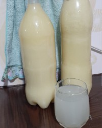 کیک و آبمیوه طبیعی