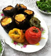 دلمه بادمجان و فلفل