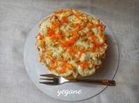 کیک هویج و گردو با کرم پنیری