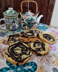 کیک دورنگ در توستر