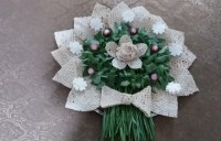 تزیین نان و پنیر سبزی