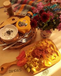 ماکارونی ساده قرارپاپیونی