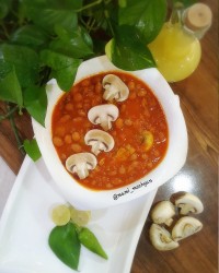 خوراک لوبیا با قارچ