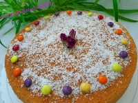 بفرمایید کیک خوشمزه.....