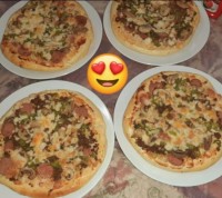 ناهار امروز پیتزا خونگی خوشمزه