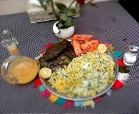 سبزی پلو با ماهی دستپخت مامان عزیزم