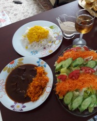 خورشت هویج با گوشت تیکه ای