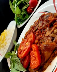 گوجه بادمجون