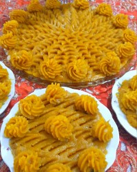 حلوای مجلس زعفرانی ورق بزنید عکسها متفاوته