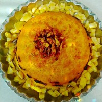 ته چین با زرده تخم مرغ