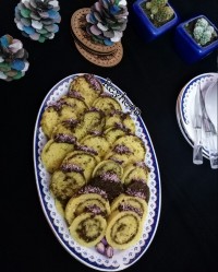 کاپ کیک هل و گلاب زعفرانی