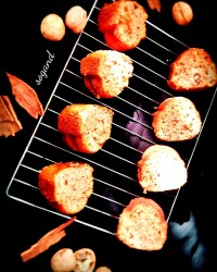 کیک گردو و دارچین