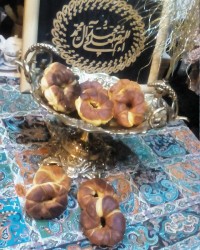 دونات بدون خمیر مایه قرار گروهی