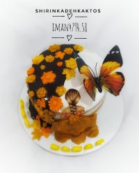 سفارش کیک دختر پاییزی کیک عریان (برهنه)