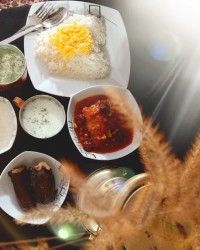 خورشت مرغ ناردون