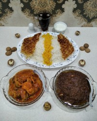 فسنجون و مرغ