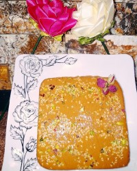 حلوا ارده با شیره خرما