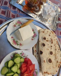 نون محلی دستپخت مامان جونم