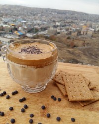 قهوه دالگونا تو هوای بارونی