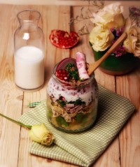 سالاد مرغ و انار