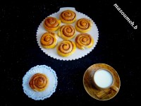 نان سینامون با رویه پنیر