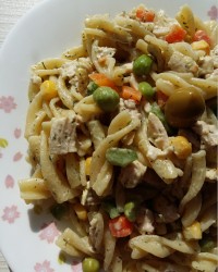 سالاد ماکارونی رژیمی قرار گروهی