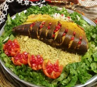 شویت پلو با ماهی قزل آلا شکم پر سوخاری