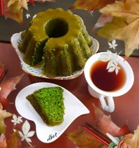 کیک اسفناج با سس زعفرانی