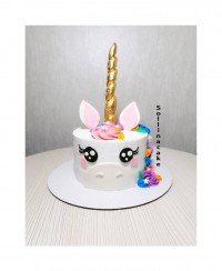 کیک خامه ای یونیکورن