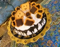 یه کیک خوشمزه