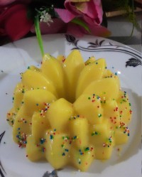 دسر شیر نشا سته وزعفران