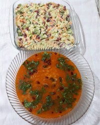 سوپ جو با سالاد کلم بروکلی