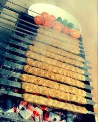 شام امشب خونه بابام :))))