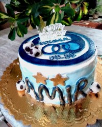 کیک استقلالی