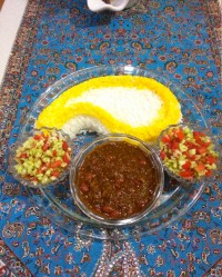 یه شام خوشمزه کنار خانواد