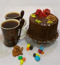 کیک شکلاتی با سس گاناش (لطفا ورق بزنید)