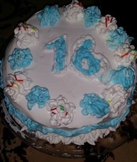 کیک وانیلی با روکش خامه